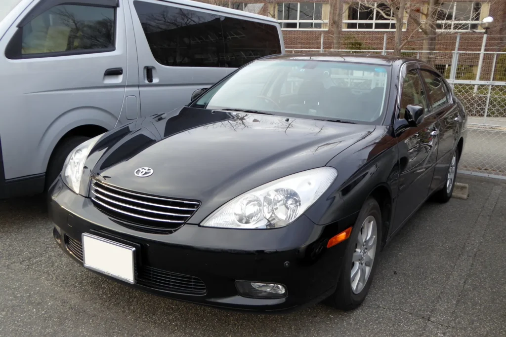 Toyota WINDOM 3.0G (MCV30) front