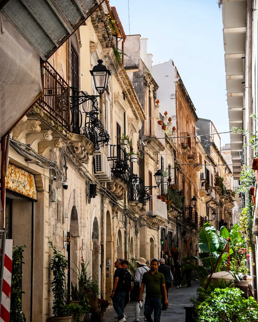 Via Dione, Siracusa